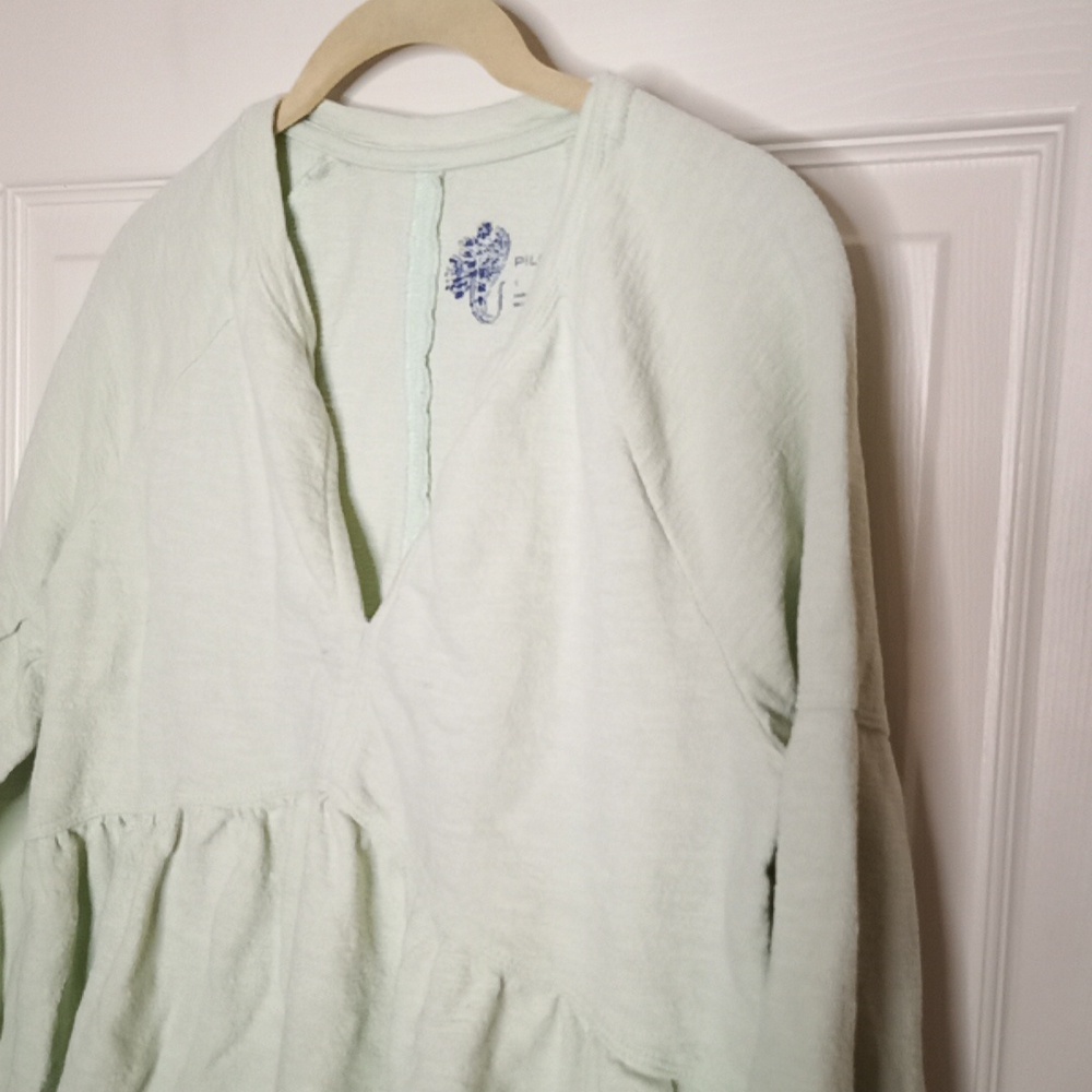 Anthropologie Pilcro Long Sleeve Baby Doll Top Sz. Small Mint Green - Picture 3 of 8
